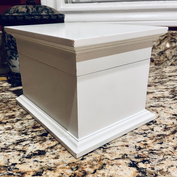 Furio Home White Wooden Box - Picture 7 of 7